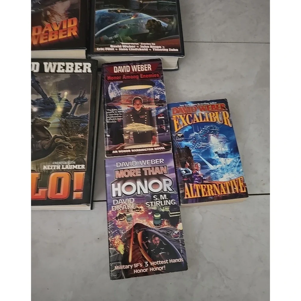 Lot of 17 Changer of Worlds David Weber War Military Paperback‎ Hardcover Books